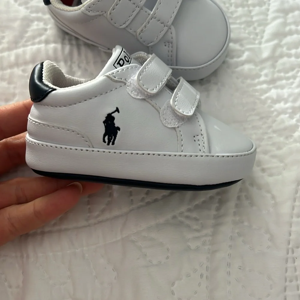 Baby shoes